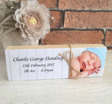 Load image into Gallery viewer, 1091 - Baby Details Photoblock Shelf Sitter